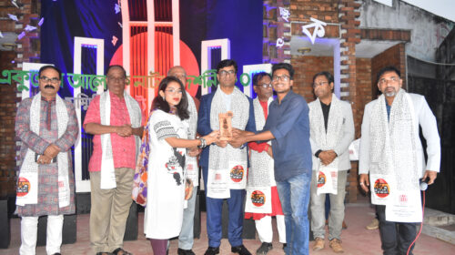 সম্মিলিত নাট্য পরিষদের নাট্য পরিষদের একুশের নাট্য প্রদর্শনী