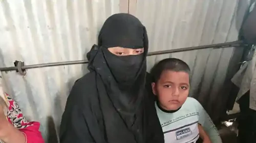 ‘হঠাৎ গাড়িটি লাফিয়ে রাস্তা থেকে নিচে পড়ে যাচ্ছিল’