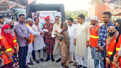 আরবান কমিউনিটি ভলান্টিয়ার্স সিলেটের ইফতার বিতরণ