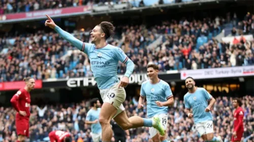 লিভারপুলের জালে এক হালি সিটির