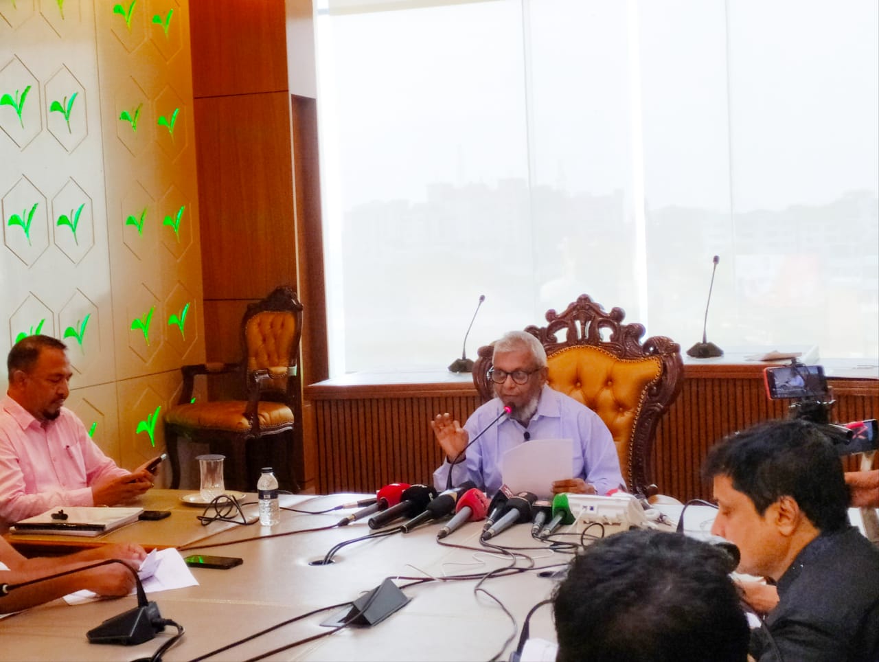 মেয়র আরিফ