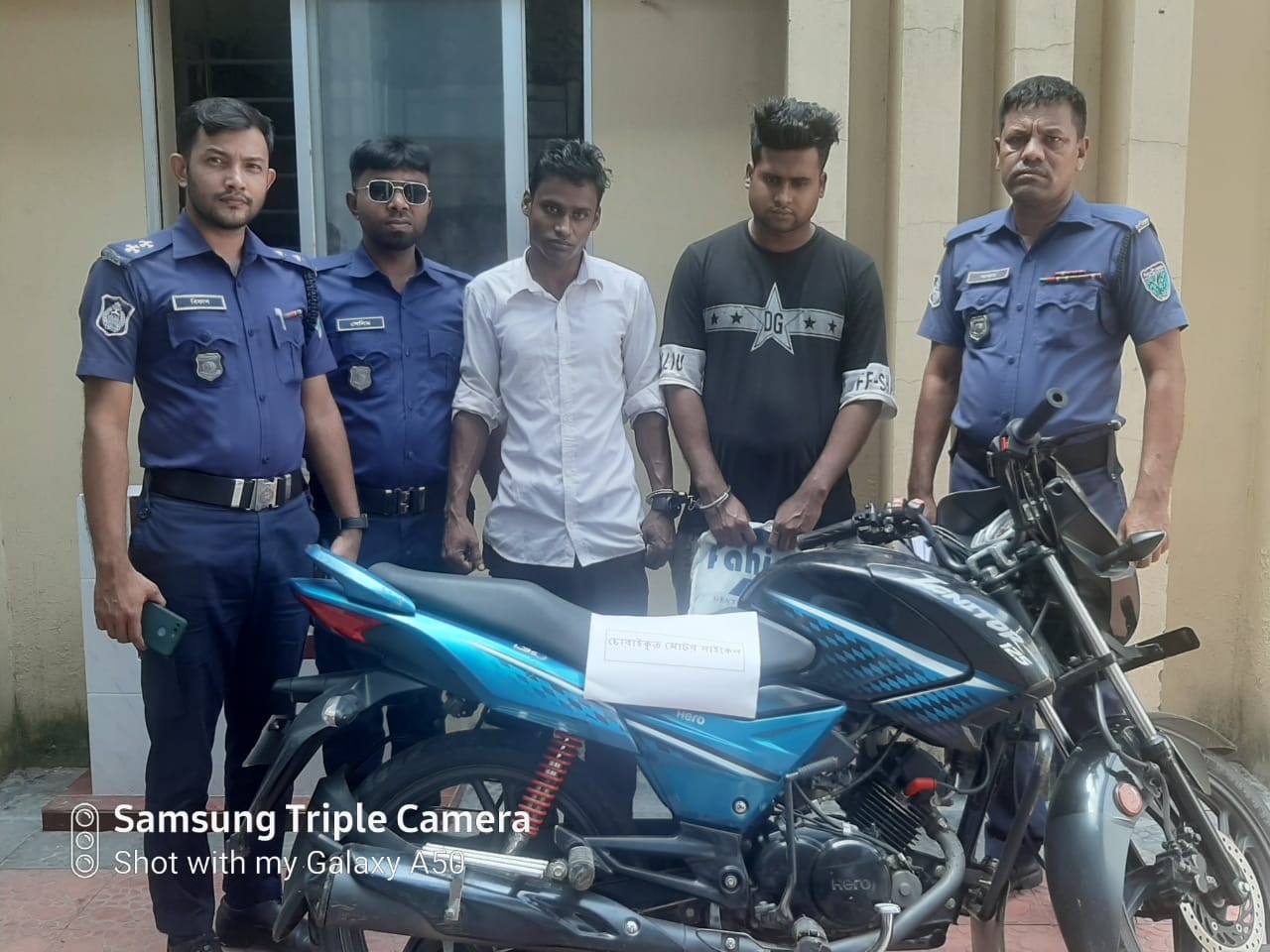 গোলাপগঞ্জে ইমামের মোটরসাইকেল চুরি : গাড়ি উদ্ধার, আটক-২