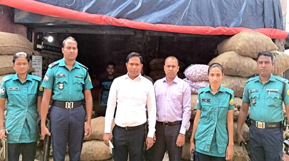 দ্রব্যমূল্য স্থিতিশীল রাখতে সিলেট জেলা প্রশাসনের অভিযান