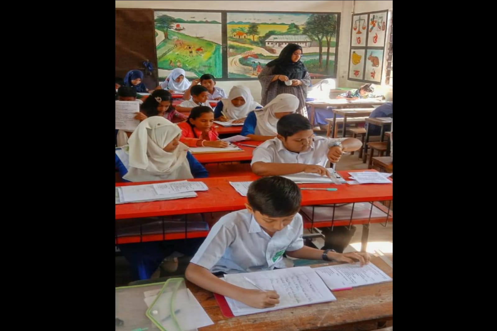 ইসলামপুর ছাত্র কল্যাণ ঐক্য পরিষদের মেধা বৃত্তি পরীক্ষা অনুষ্ঠিত