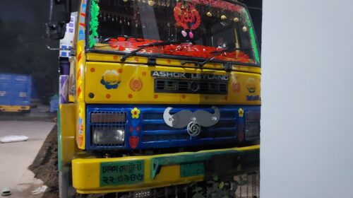 সিলেটে ২৬৮ বস্তা ভারতীয় চিনি সহ ২ জন আটক