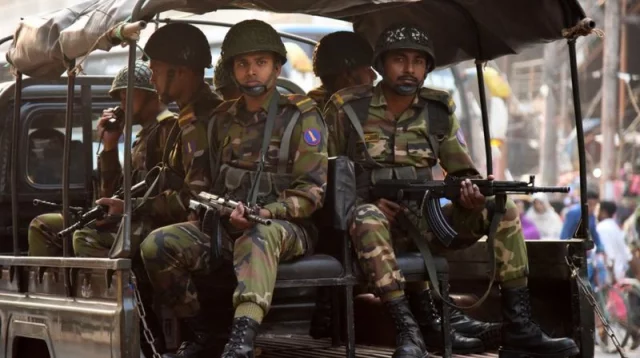 সেনাবাহিনী