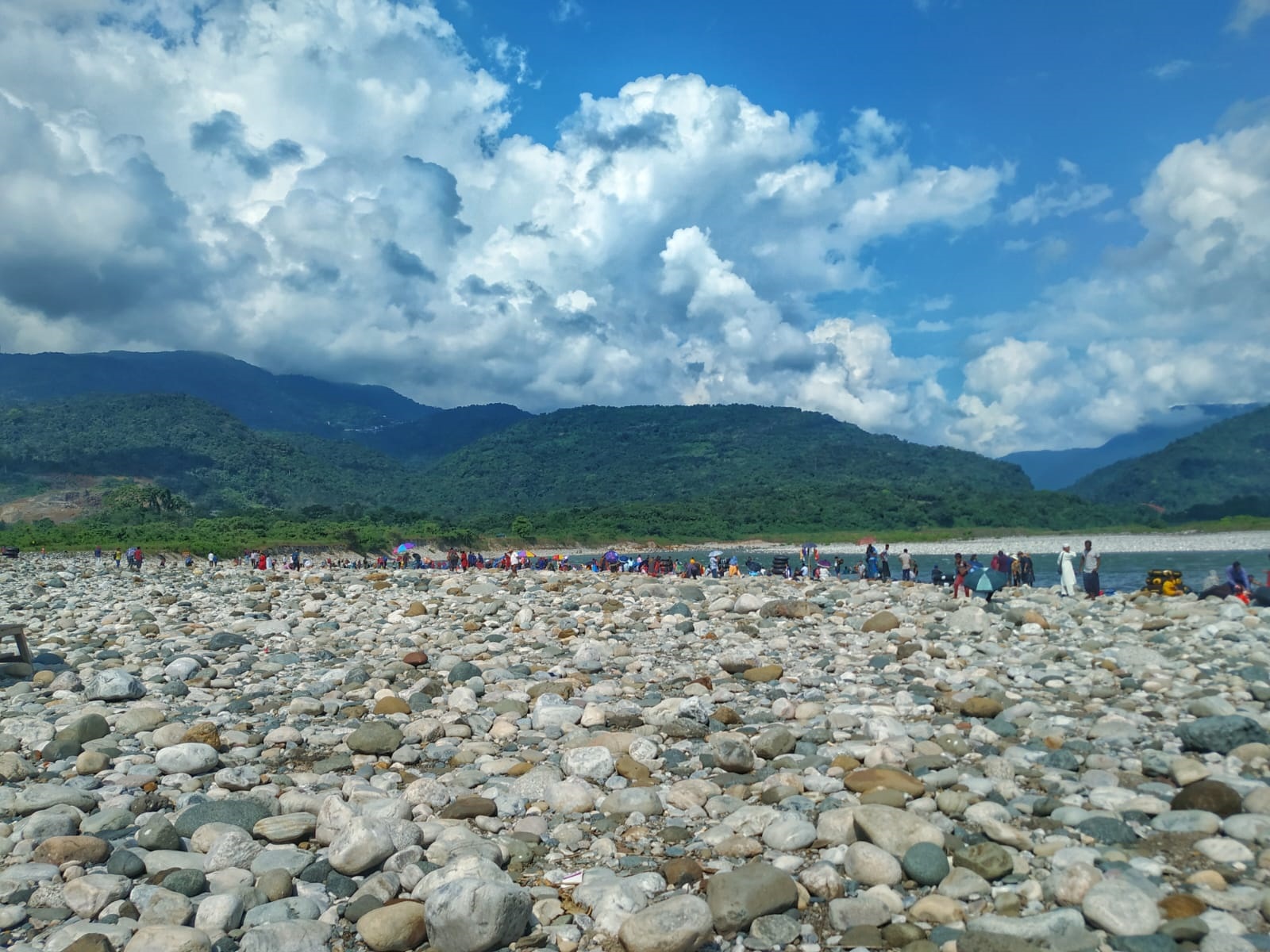 খুলে দেওয়া হলো সাদাপাথর পর্যটনকেন্দ্র