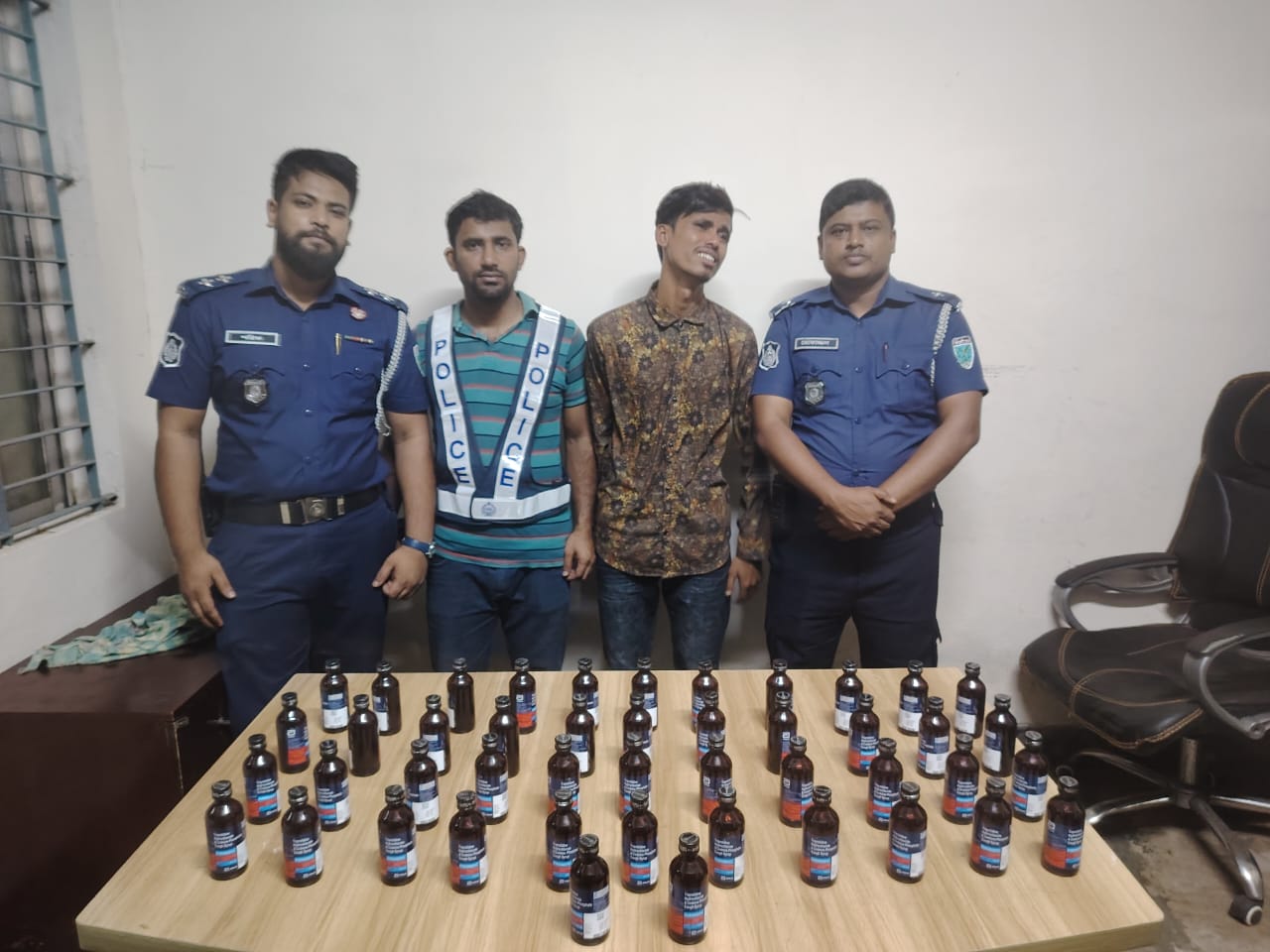 কোম্পানীগঞ্জে ভারতীয় ফেনসিডিলসহ আটক ১