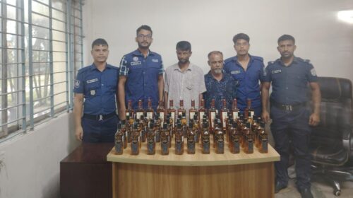 অটোরিকশার ইঞ্জিনে লুকিয়ে মাদক বহনকালে আটক-২