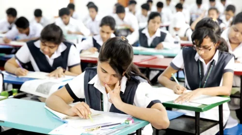 এইচএসসি পরীক্ষা ১ আগস্ট পর্যন্ত স্থগিত