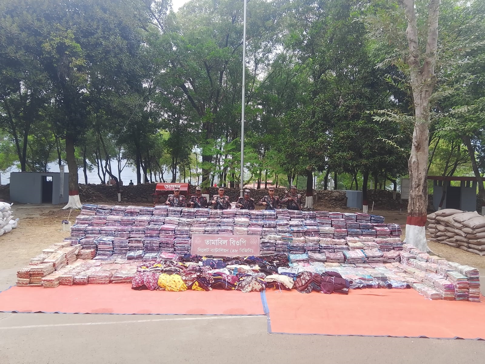 সিলেটে ৩ কোটি টাকার চোরাচালানী মালামাল আটক