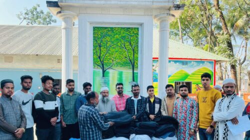 গোয়াইনঘাট ছাত্র পরিষদের শীতবস্ত্র বিতরণ
