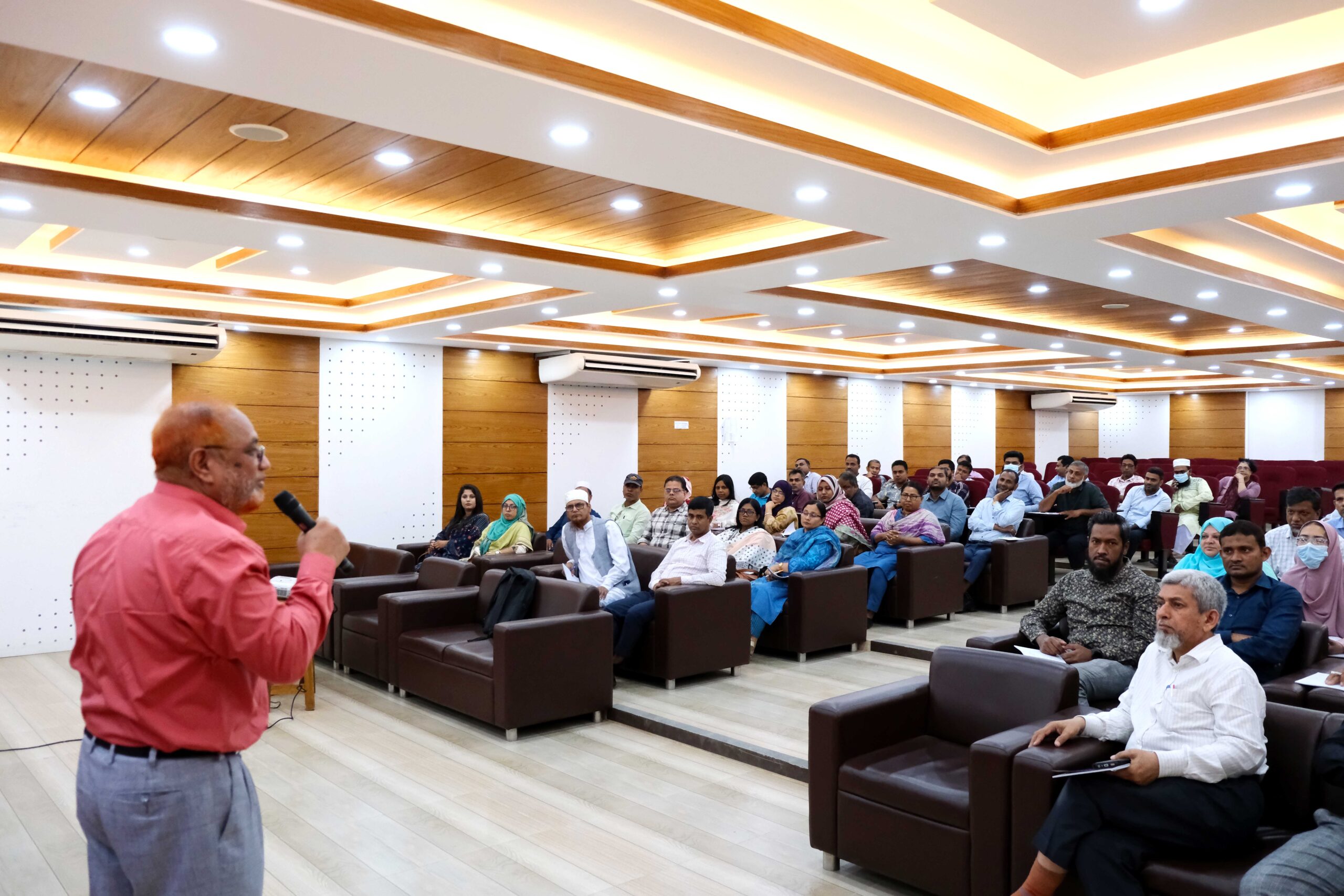 সিকৃবিতে “অডিটিং এন্ড টেক্সেশান” শীর্ষক প্রশিক্ষণ কর্মসূচি অনুষ্ঠিত