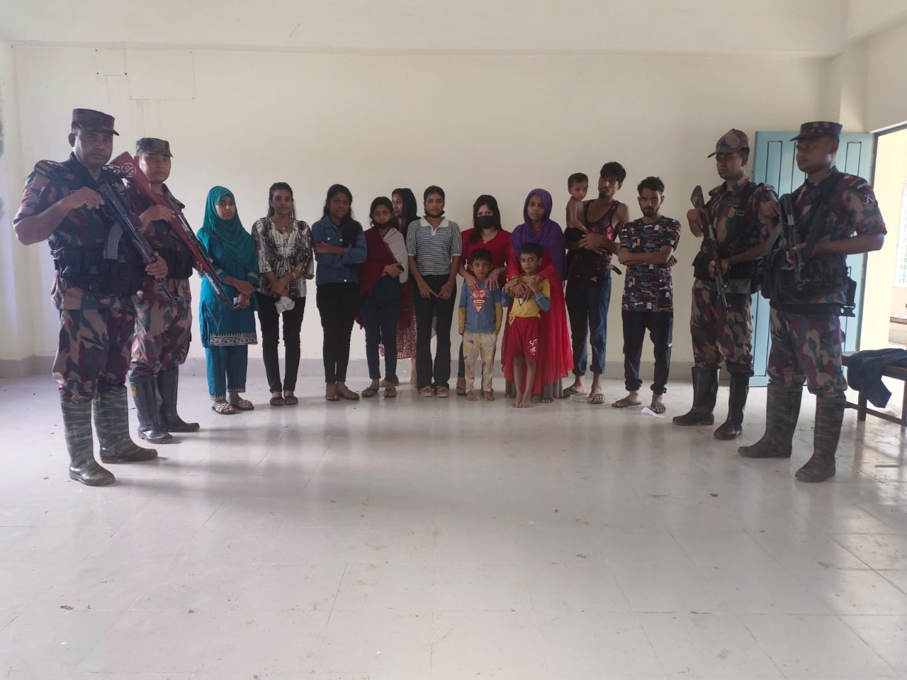 সিলেট সীমান্ত দিয়ে ৫৫ বাংলাদেশি নাগরিককে পুশ-ইন